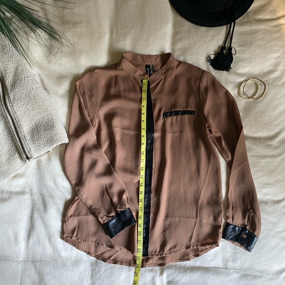 Ravel Button Up Tunic - Semi Shear - Picture 6 of 6